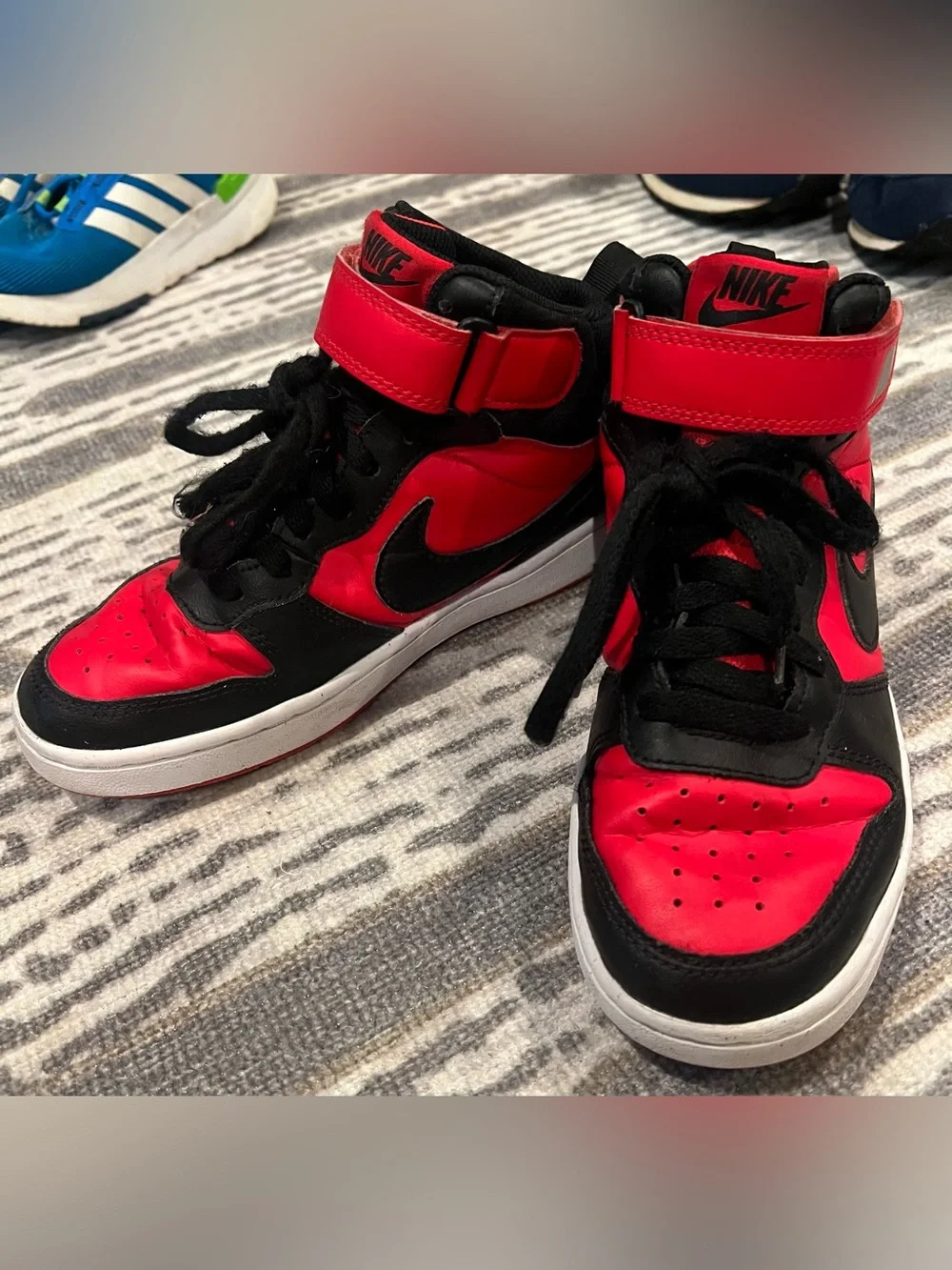Nike Kids High-Top Sneakers in Red and Black